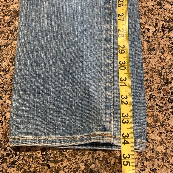 J Brand Blue Cigarette Leg Denim Jeans. Classic Light Wash.Size 26. - Picture 10 of 12